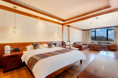 라싸 바쿼제 더강 푸양 전망 홈스테이（다자오쓰）  호텔