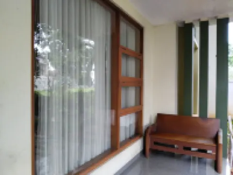 雙子賓館大智慧