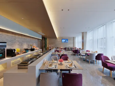 Lavande Hotel of Guangzhou Baiyun Ezhangtan Subway Station