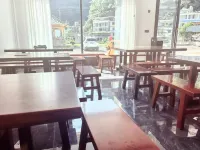 lanshe Residential accommodation - สวนน้ำ
