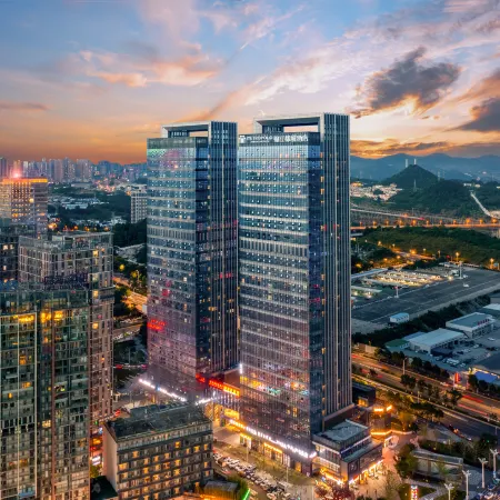 Metropolo Jinjiang Hotels in Guiyang North Railway Station