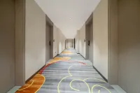 橋林電競飯店（忠縣萬達店） - 停車場