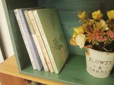 Mujin Homestay (Luojiang) Отели рядом с достопримечательностью «Sichuan Institute of Technology (Luojiang Campus)»