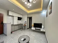 Wenhua Apartment Hotel (Yangjiang High speed Railway Station Xinduhui Square Branch)