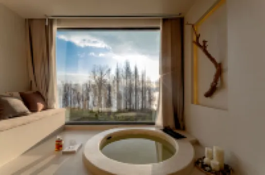 Dali An Yu · Manhaijing Homestay (Ancient Town Erhai Ecological Corridor S-Bend Store)