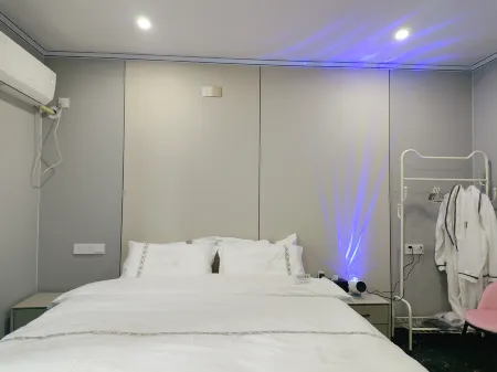 Youranju Отели в г. Гуаньнань