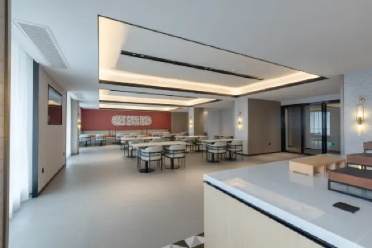 borrman Hotel (Nanning Wuxu Airport Branch) Отели рядом с достопримечательностью «Daiwangtan Sceneic Area»