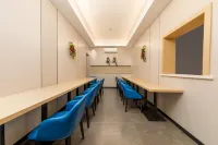 Berlin Hotel (Xinzhou Ancient City North Gate Branch) Hotels in Xinzhou