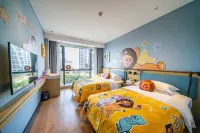 珠海橫琴口岸星樂度星旅酒店 鄰近二井灣濕地碧道橫琴新區1號段的酒店