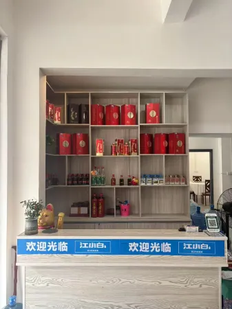 Luodian Rongzhuang Homestay Отели в г. Лодян