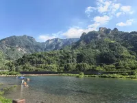 Xiangye Homestay (Yandangshan Feilada Scenic Area)