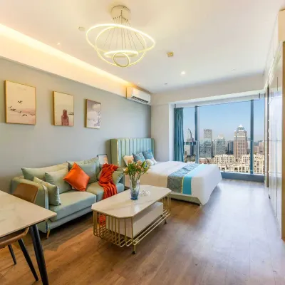 Romont Starry Sky Guesthouse Hotels near Ningbo Romon U-Park