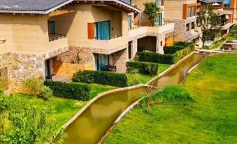 ZhuJia Yuelong Valley Longqi Homestay