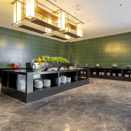 Mehood Lestie Hotel
