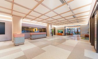 Orange Hotel (Shijiazhuang Yuhua Wanda Plaza)