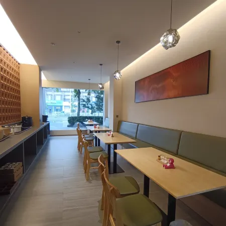 HuanyanHotel(BozhouQiaochengWandaBranch)