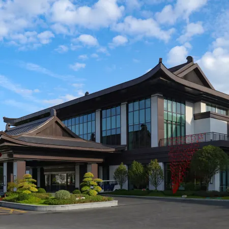 RONGHU HOTEL