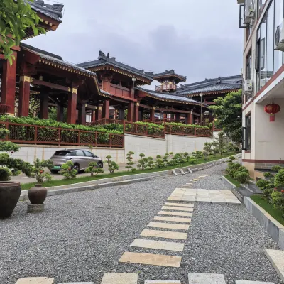 Yuntang Xiaozhu Homestay (Lushan National Park Xinglin Cultural Park) Hotels near China (Lushan) Apricot Grove Cultural Park