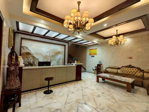 Yunhai Hotel
