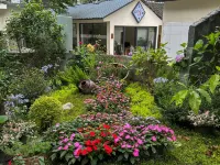 Qingcheng Back Mountain Up Down Left Right Private Hot Spring Homestay - 2성급