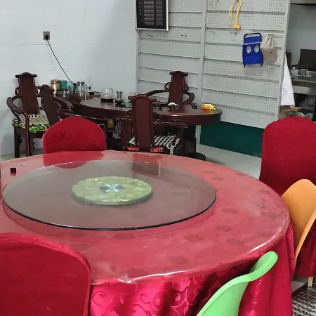 By the River Leisure Cave Homestay