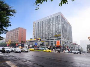 Chongqing Defei Hotel (Xietaizi Subway Station)