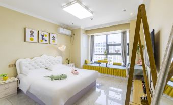 Tuyuan Holiday Apartment (Weihai Railway Station Hanlefang West Street)