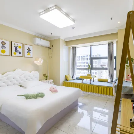 Tuyuan Holiday Apartment (Weihai Railway Station Hanlefang West Street)