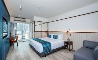 3. 호텔 앰버 수쿰..