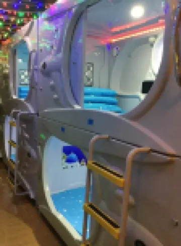 青島天舒太空艙客棧（凱德廣場清江路地鐵站店）