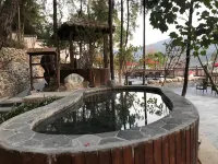Yichun Hot Spring Worker Sanatorium - น้ำพุร้อน