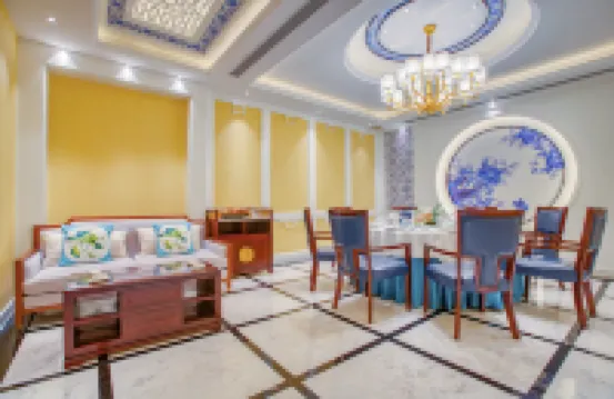 Blue Horizon Hotel (Qingdao Shilaoren International Convention and Exhibition Center)