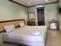 Magic House Hostel Hotels in Cha-am