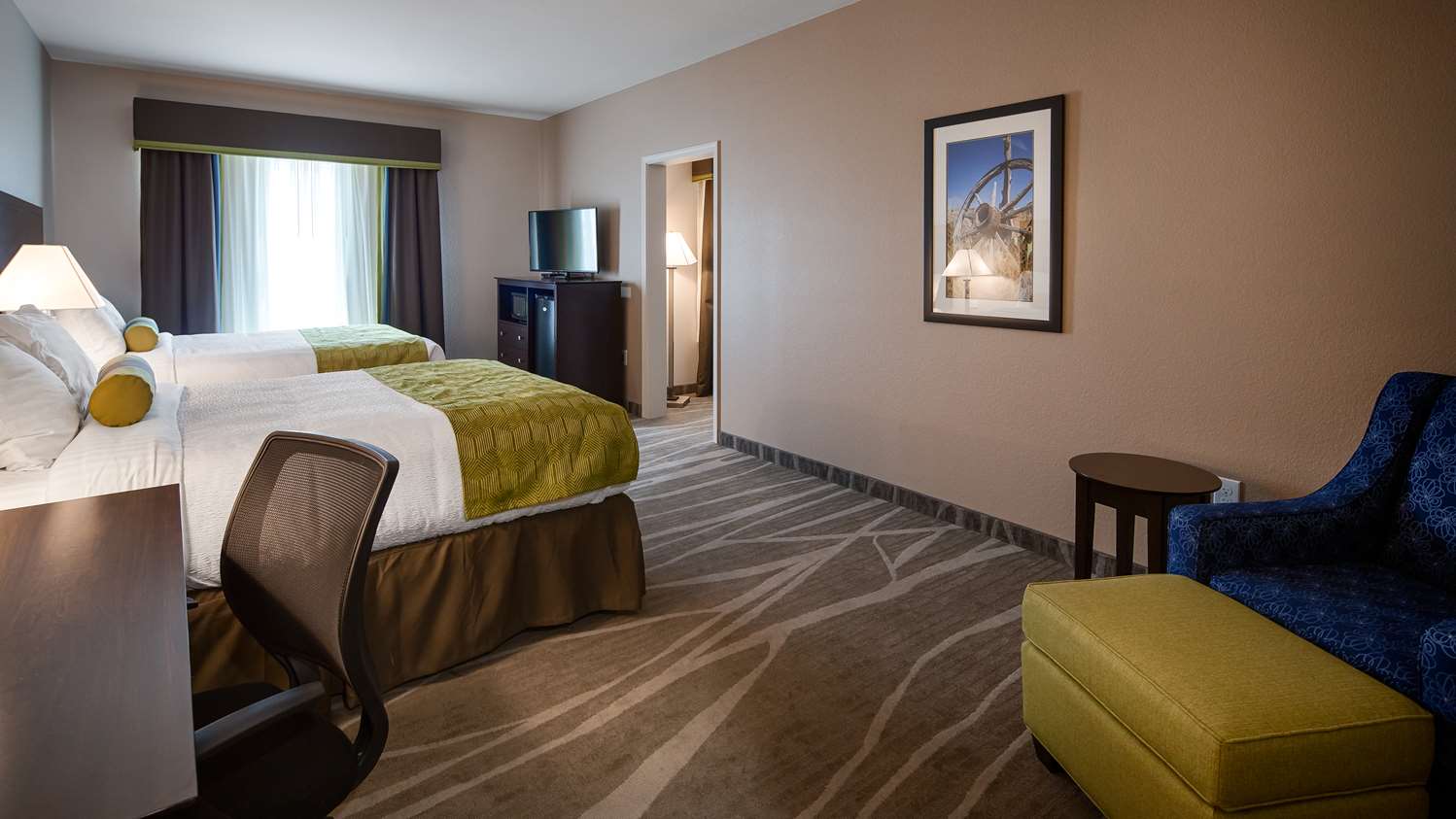 Best Western Plus Denver City Hotel and Suites