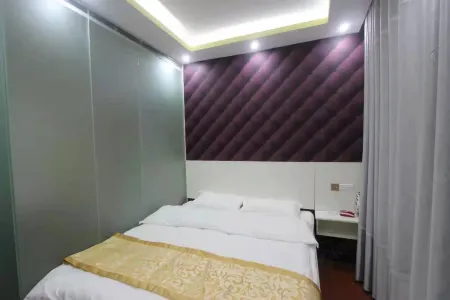 Near No.219 Provincial Road Отели рядом с достопримечательностью «Jiutian Cave Zongxi River Scenic Tourist Area»