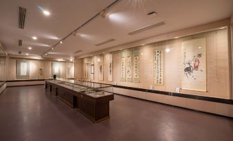 Zheyue Hotel (Shaoxing Lu Xun Hometown Cangqiao Straight Street)