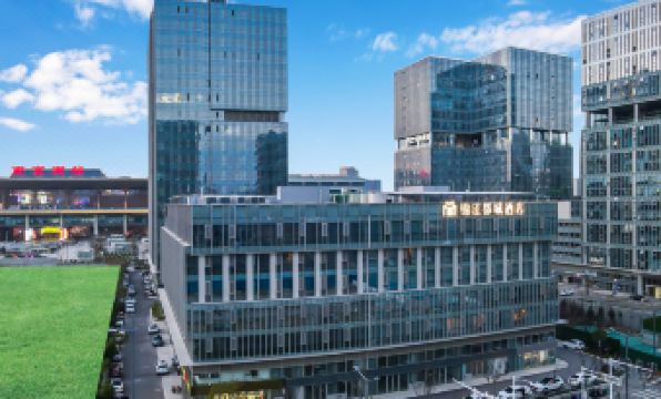 Jinjiang Metropolo Hotel ( NanJing Nan Railway Station Certre)