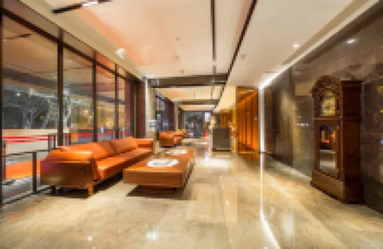 Shehong Xinyue Riverside Holiday Hotel