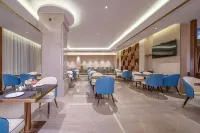 Yeste International Hotel (Nanning Wanxiang Mall ASEAN Business District Subway Station)