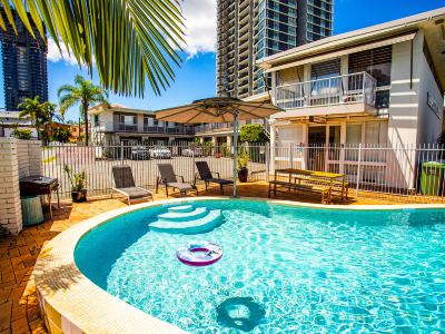 Tropicana Motel