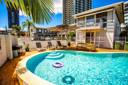 Tropicana Motel Hotels in Mermaid Beach