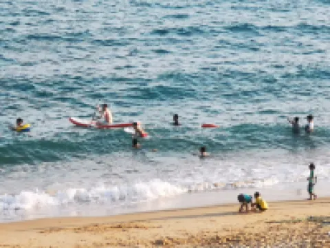 Beyond the world Hotels in Sanya