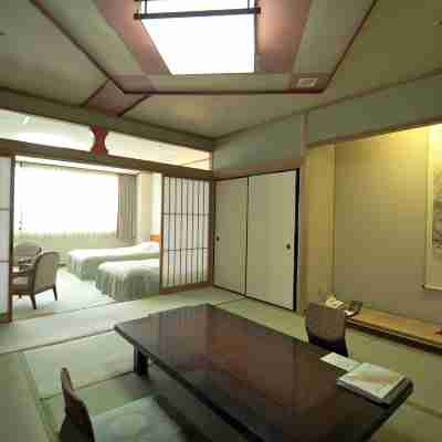 Nisshokan Shinkan Baishokaku Rooms