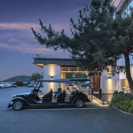 Tianmu Lake Yuhu Peninsula Hot Spring Hotel