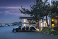 Tianmu Lake Yuhu Peninsula Hot Spring Hotel - parking