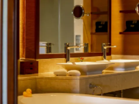 New Century Resort Hotel Qizi Bay Hotels in Changjiang