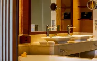 New Century Resort Hotel Qizi Bay Hotels in Changjiang