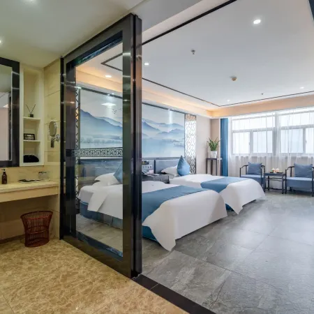 Austin Hotel (Lu'an High Speed Railway Station)
