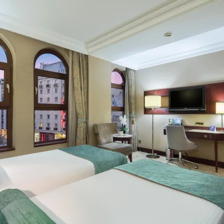 Crowne Plaza ISTANBUL - OLD CITY by IHG