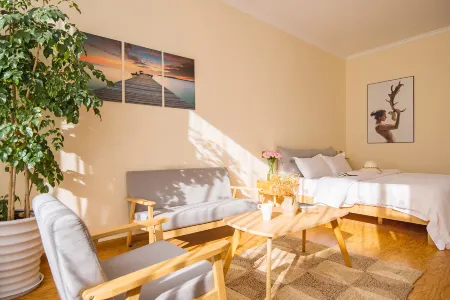 Seven Seconds Time Capsule Youth Hostel